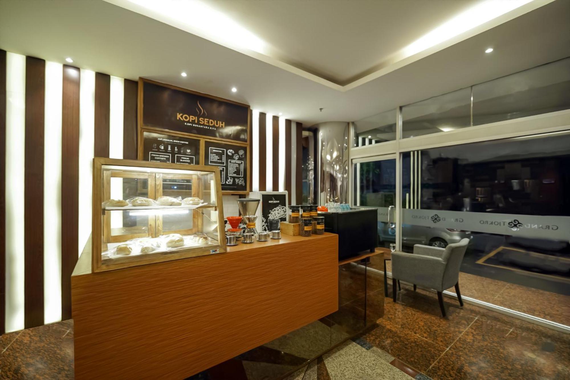 Grand Tjokro Jakarta Exterior foto